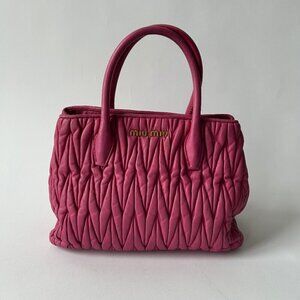 MIU MIU TWO-WAY NAPPA MATELASSE FUSCHIA HANDBAG